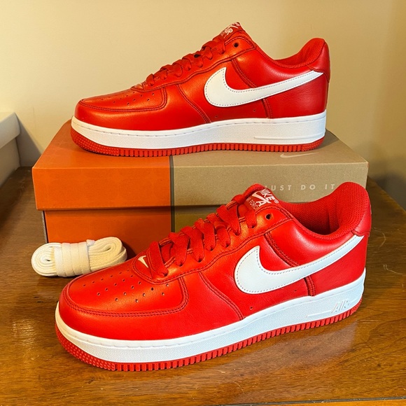 nike air force 1 low retro red